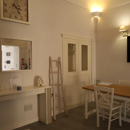 Holiday home La Casetta-centrale-parcheggio Gratuito *